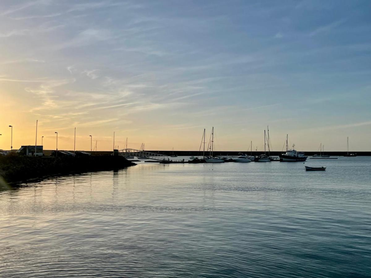 Barcelona * Holyhead