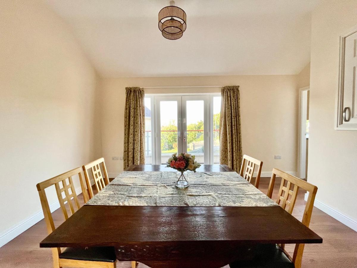 Holiday home Barcelona Holyhead